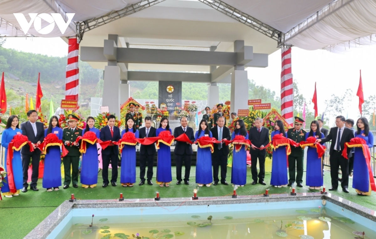 Chủ tịch nước Nguyễn Xuân Phúc dự lễ khánh thành Khu tưởng niệm Hòn Tàu – Đèo Le