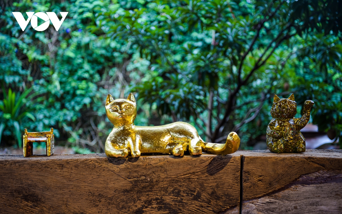 “Đột nhập” nhà nghệ nhân chế tác độc bản mèo chào Xuân Quý Mão duy nhất ở xứ Đoài