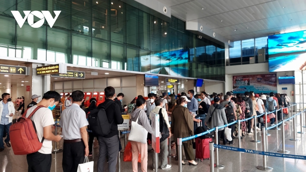 Khách qua sân bay Tân Sơn Nhất dịp Tết 2023 sẽ tăng kỷ lục