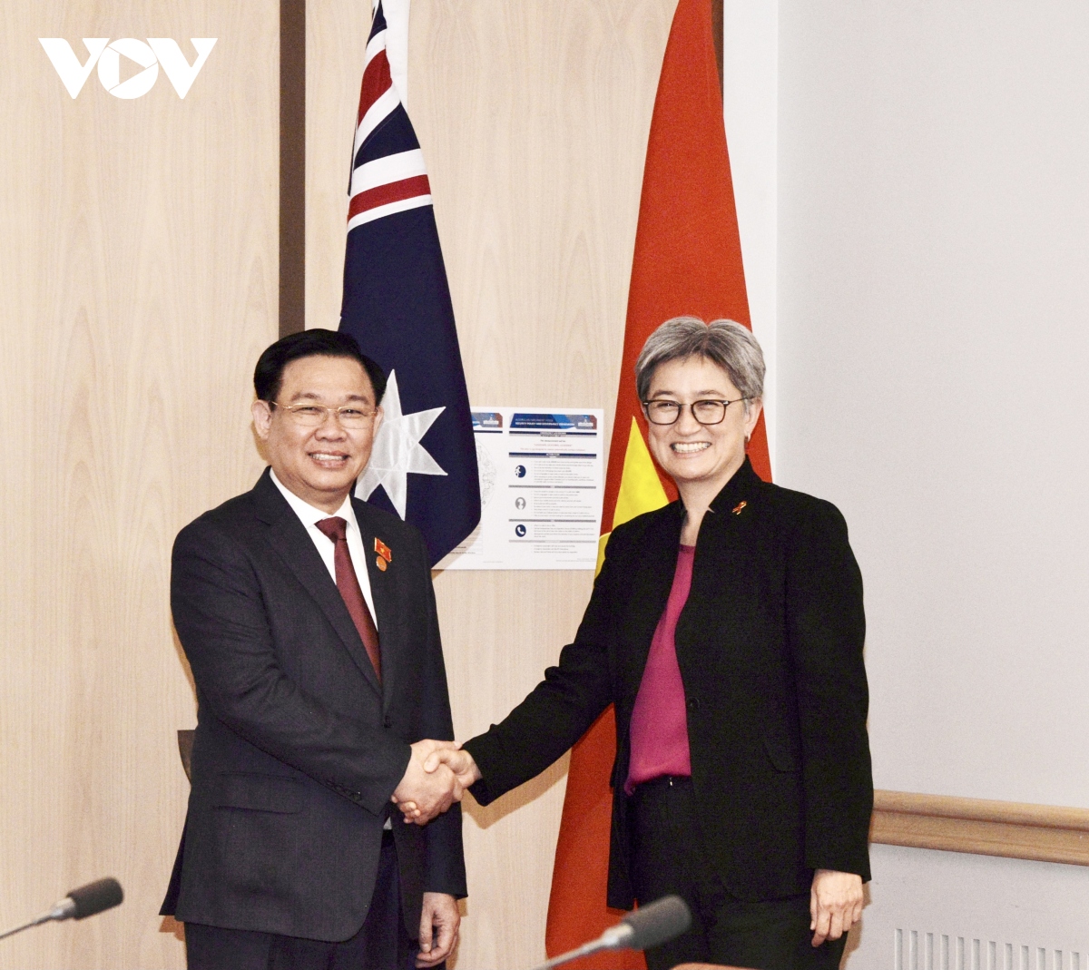 Chủ tịch QH tiếp Bộ trưởng Ngoại giao và Nhóm Nghị sĩ hữu nghị Australia-Việt Nam