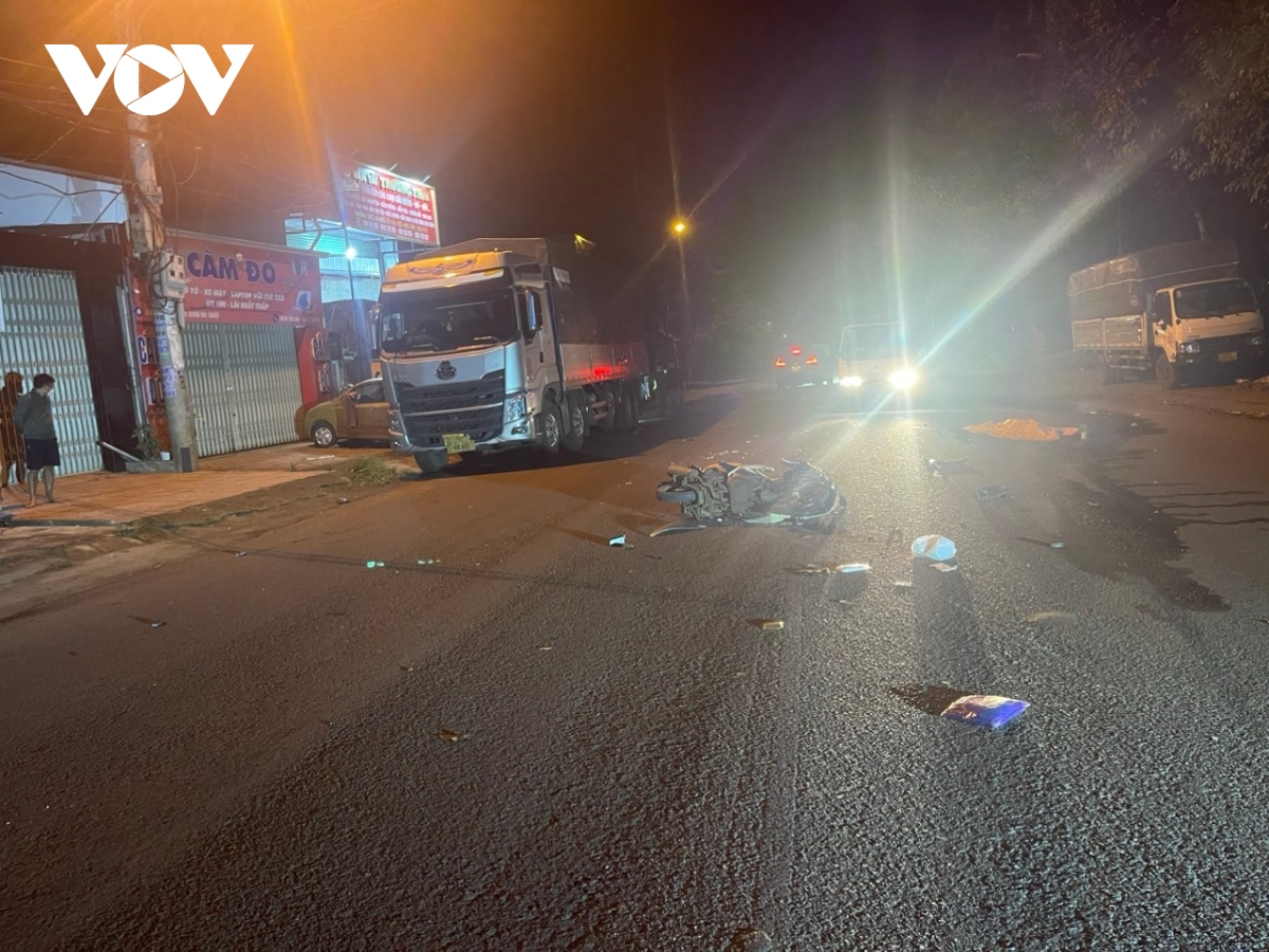 Tai nạn liên hoàn tại Đắk Lắk, 2 người thương vong