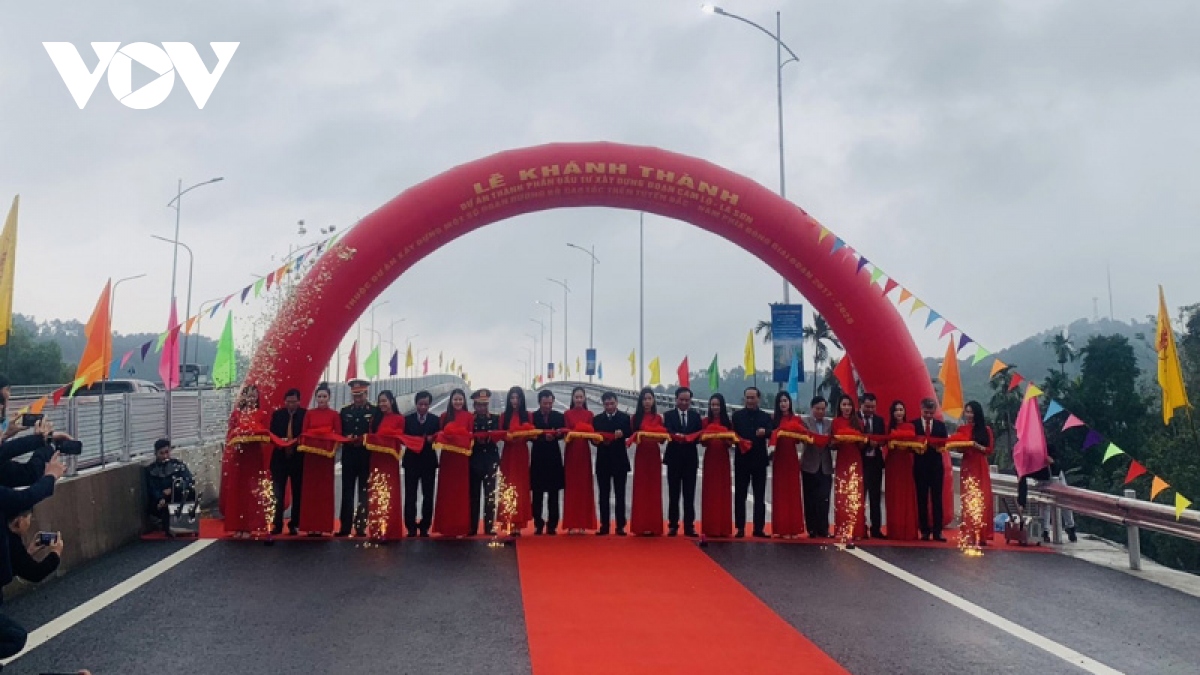 Thừa Thiên Huế: Khánh thành đưa vào khai thác cao tốc Cam Lộ- La Sơn