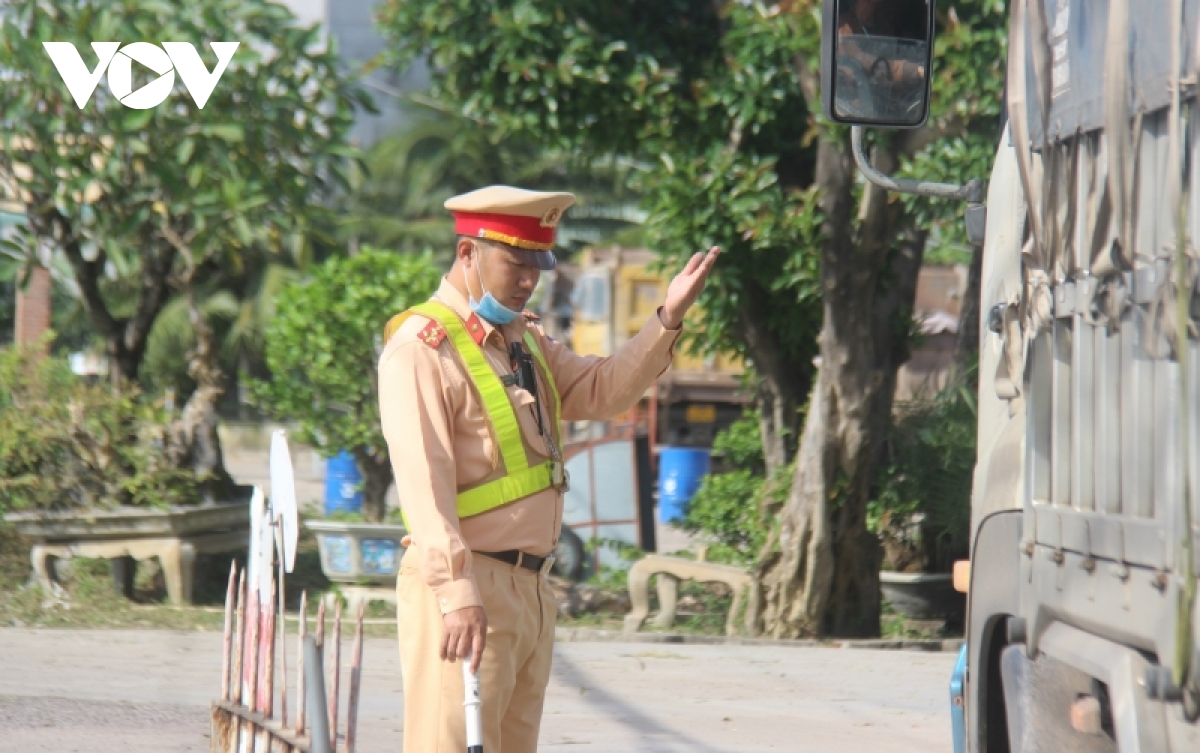 Cảnh sát giao thông Bình Định đảm bảo an toàn giao thông trong dịp Tết