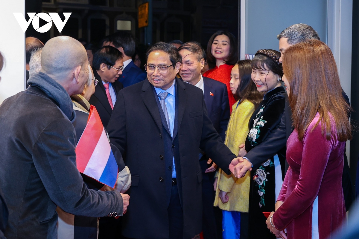 Thủ tướng mong muốn cộng đồng người Việt tại Hà Lan không ngừng lớn mạnh