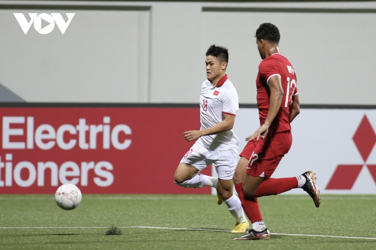 Highlights Singapore 0-0 ĐT Việt Nam: Siêu phẩm bị cột dọc từ chối