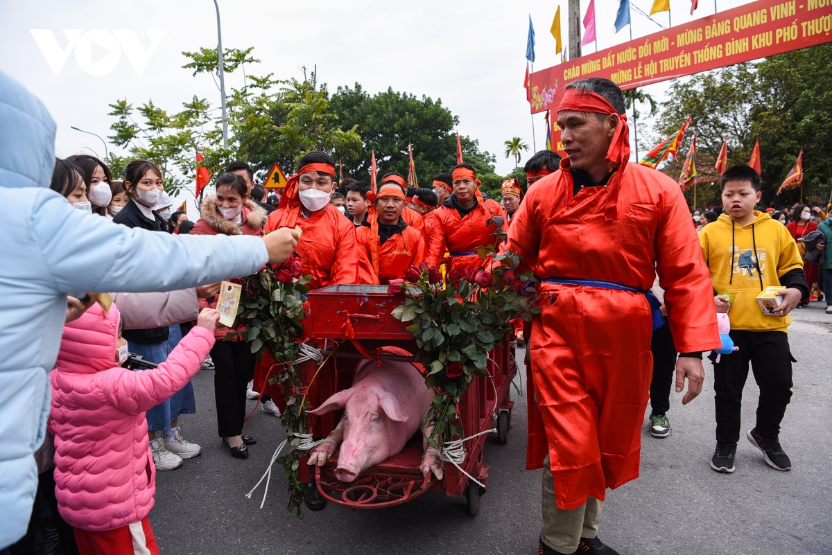 Độc đáo lễ hội chém lợn làng Ném Thượng ở Bắc Ninh