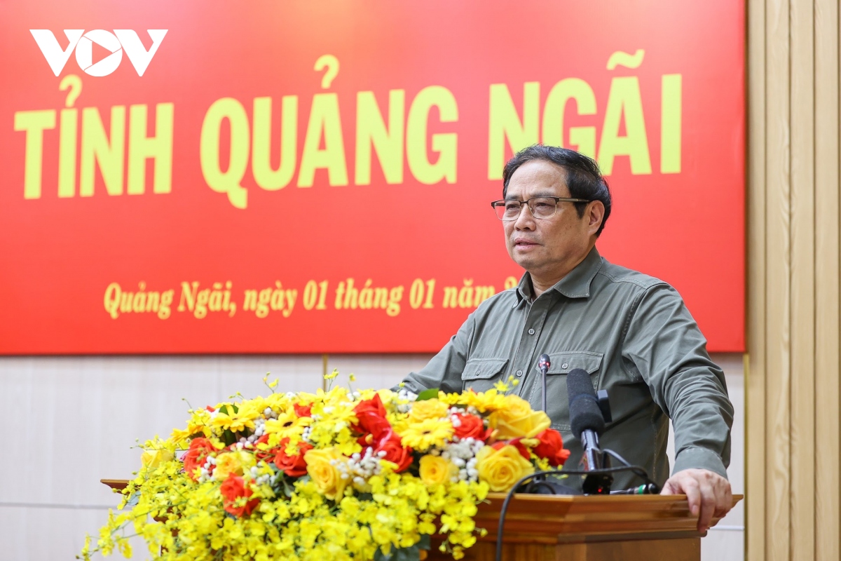 Thủ tướng làm việc với lãnh đạo chủ chốt tỉnh Quảng Ngãi