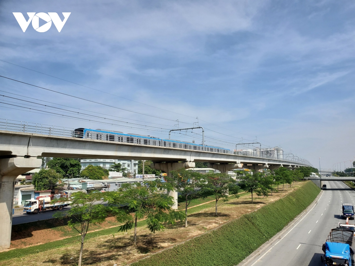 Metro 1 chạy thử nghiệm lần 2 với hệ thống bảo vệ tàu tự động