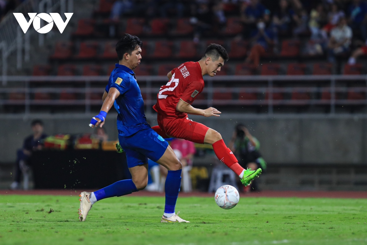 Highlights Thái Lan 1-0 ĐT Việt Nam: Chia tay thầy Park trong tiếc nuối