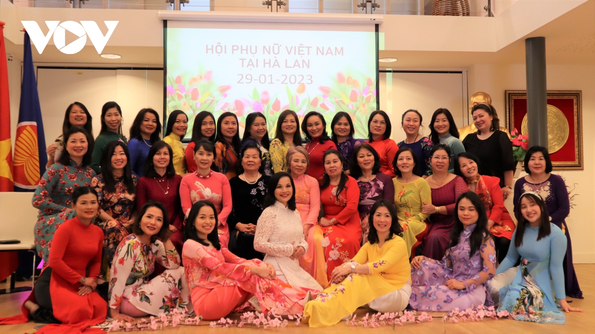 Phụ nữ Việt Nam tại Hà Lan tổ chức nhiều hoạt động gắn kết dịp đầu xuân