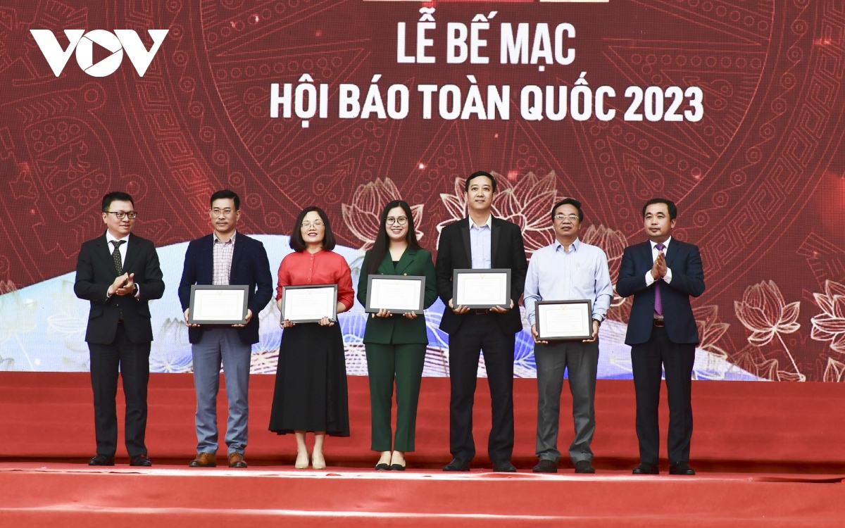 Toàn cảnh lễ bế mạc Hội báo toàn quốc 2023