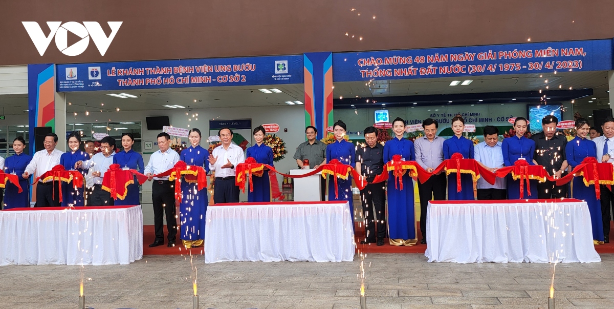 Thủ tướng dự Lễ khánh thành Dự án Xây dựng mới Bệnh viện Ung bướu TP.HCM