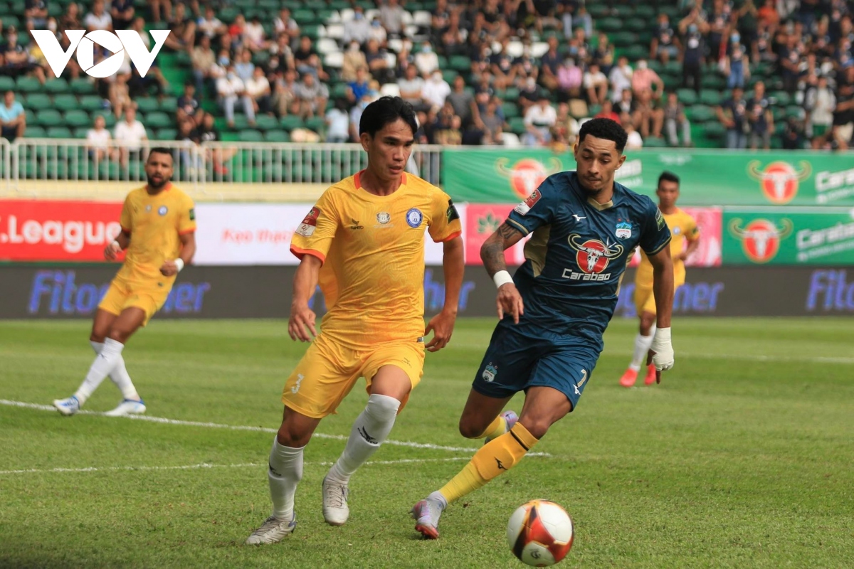 Kết quả V-League 2023: Hàng công kém duyên, HAGL chia điểm với Khánh Hòa