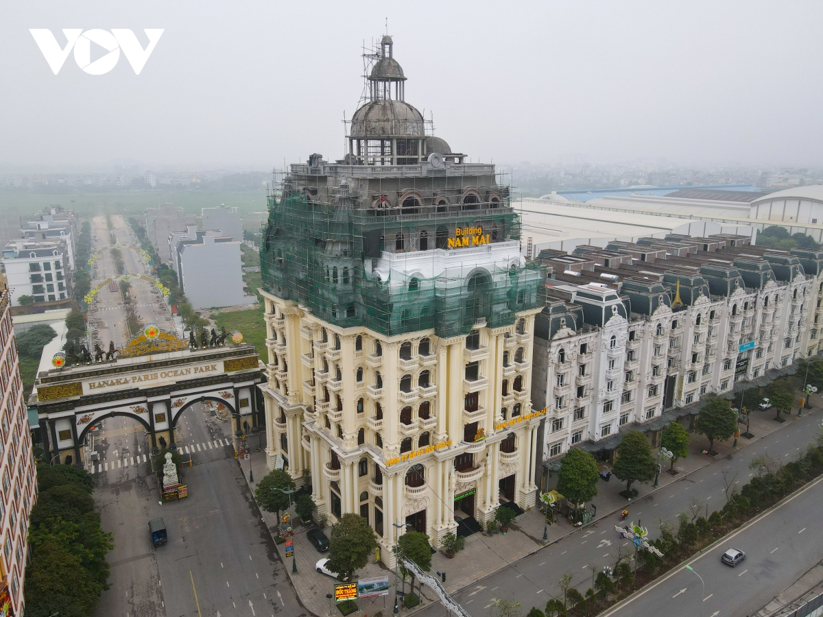 Cận cảnh “tòa lâu đài” vi phạm phòng cháy chữa cháy ở Bắc Ninh
