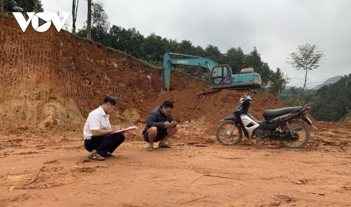 Ngang nhiên san gạt đất trái phép ở Đại Sơn, Yên Bái
