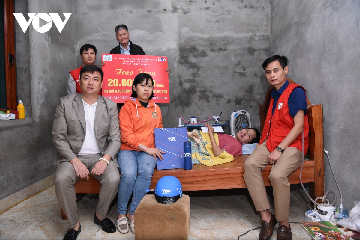 Báo Điện tử VOV hỗ trợ hoàn cảnh đặc biệt khó khăn ở Bắc Ninh