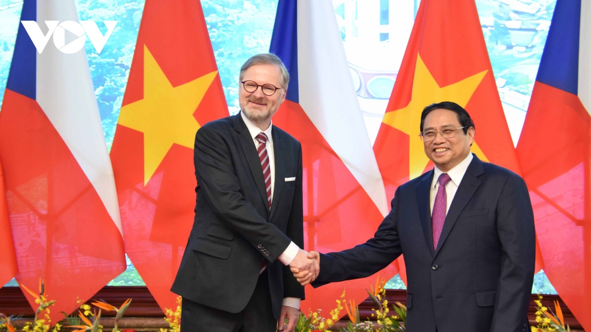 Thủ tướng Phạm Minh Chính chủ trì lễ đón Thủ tướng Cộng hòa Séc Petr Fiala