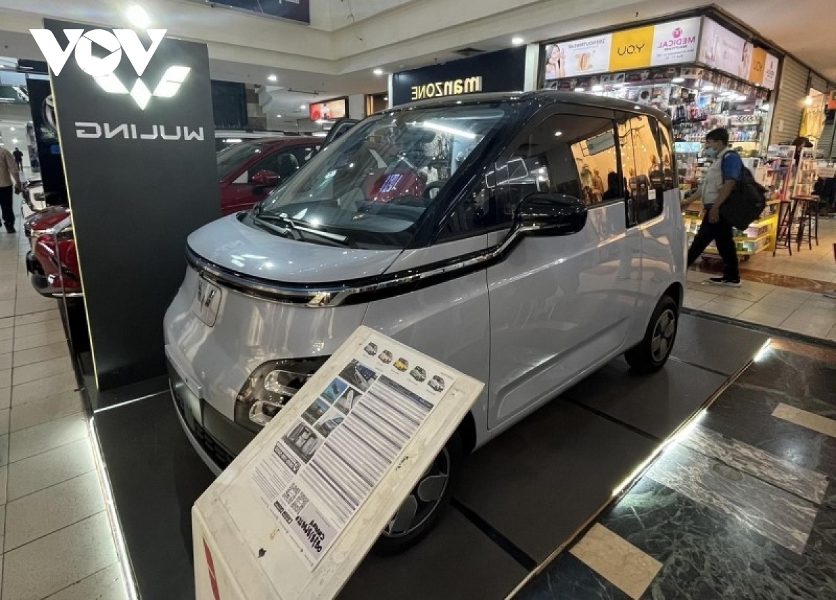 Ô tô điện mini hút khách sau quyết định giảm thuế của chính phủ Indonesia