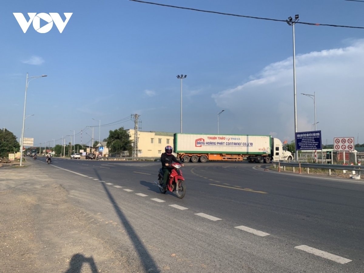Người dân kiến nghị không xây cầu vượt Quốc lộ 9 tránh cao tốc Vạn Ninh - Cam Lộ
