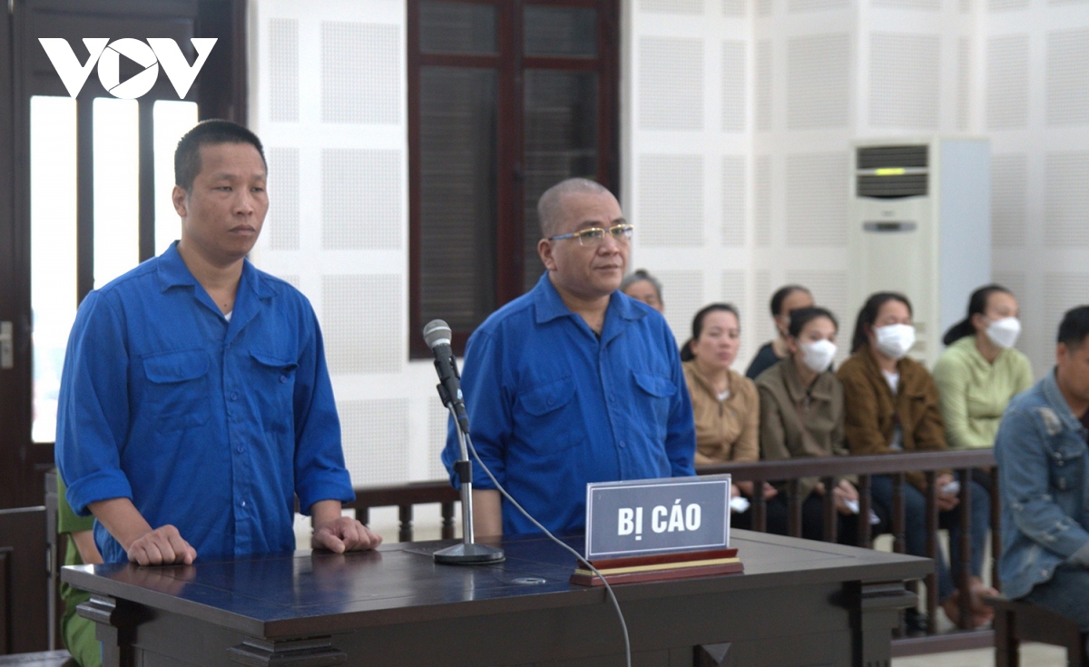 Gần 50 năm tù cho 2 kẻ lừa đảo 150 người đi xuất khẩu lao động rồi bỏ rơi tại Đà Nẵng