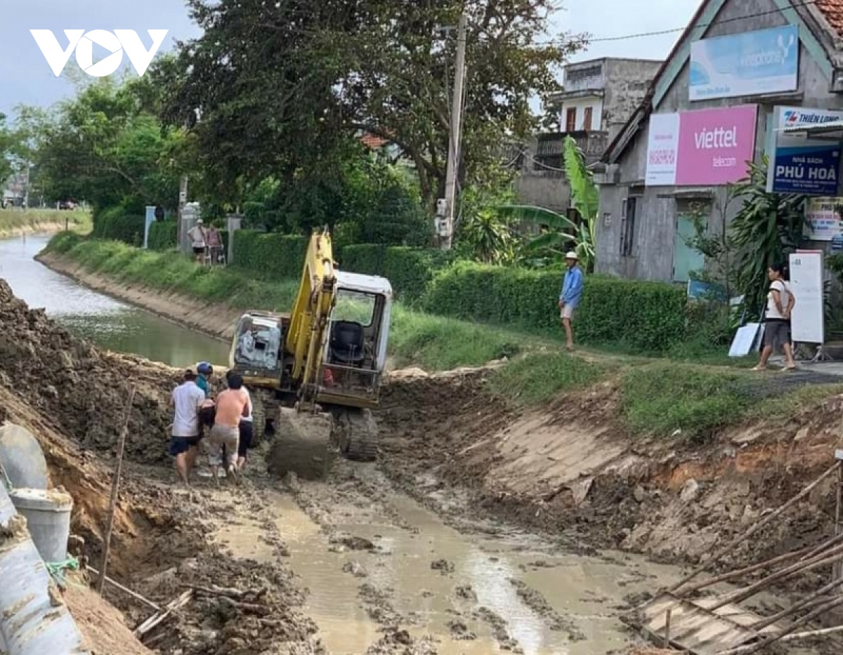 Nữ công nhân tử vong vì tai nạn khi đang làm cầu dân sinh