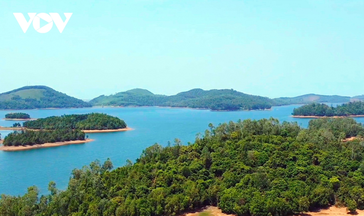 Khu du lịch hồ Phú Ninh: Nhiều hạng mục không đúng hồ sơ đánh giá tác động môi trường