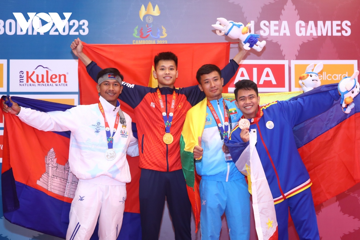 Bảng tổng sắp huy chương SEA Games 32 mới nhất: Đoàn Việt Nam tiếp tục bỏ xa Thái Lan