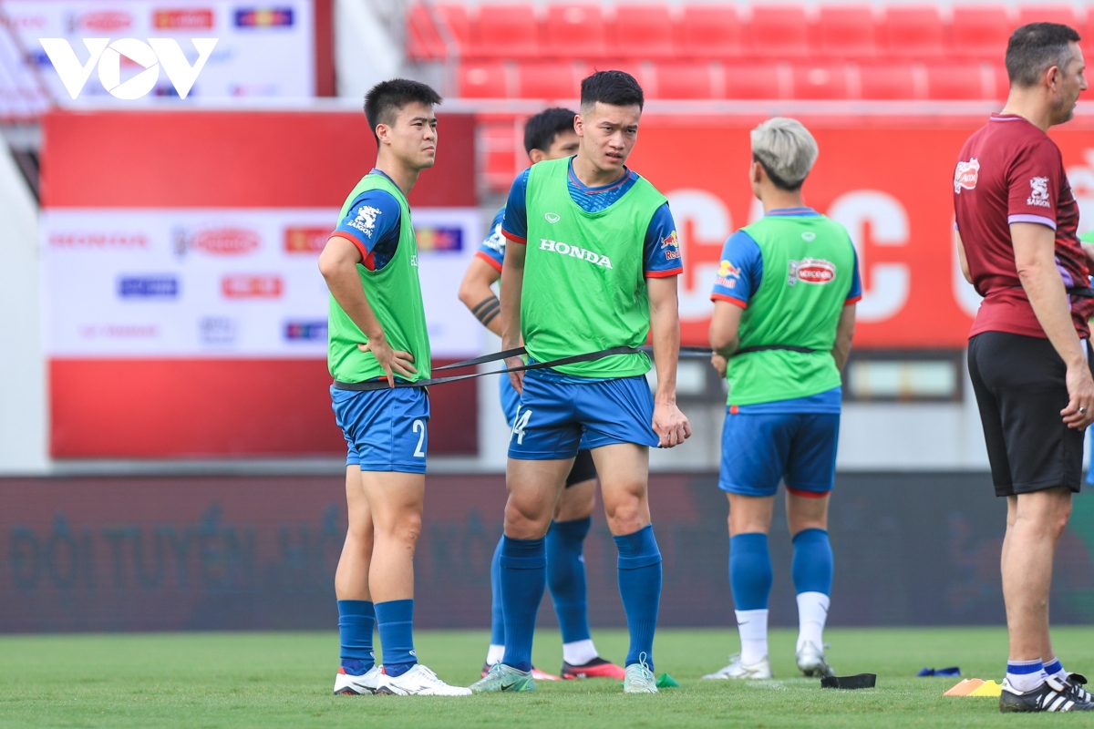 Cầu thủ Việt Nam có thêm cơ hội được thi đấu ở Ngoại hạng Anh