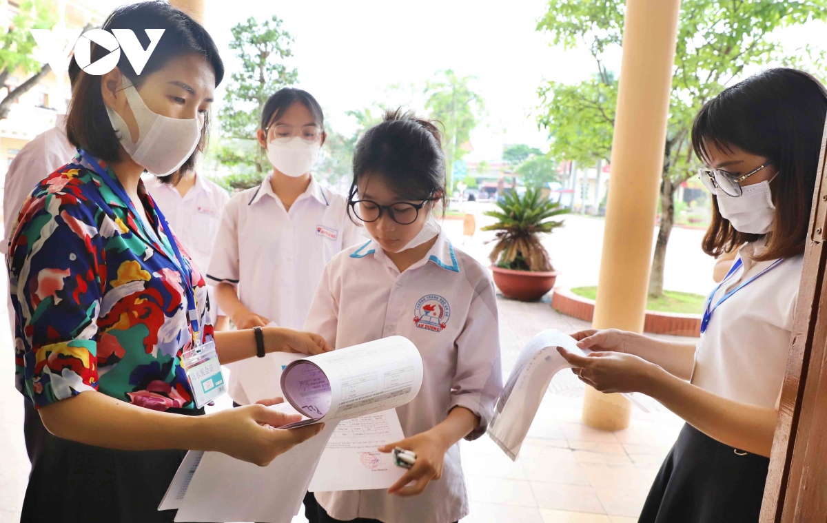 Hơn 39.000 thí sinh Quảng Ninh, Hải Phòng bước vào kỳ thi lớp 10 THPT năm 2023