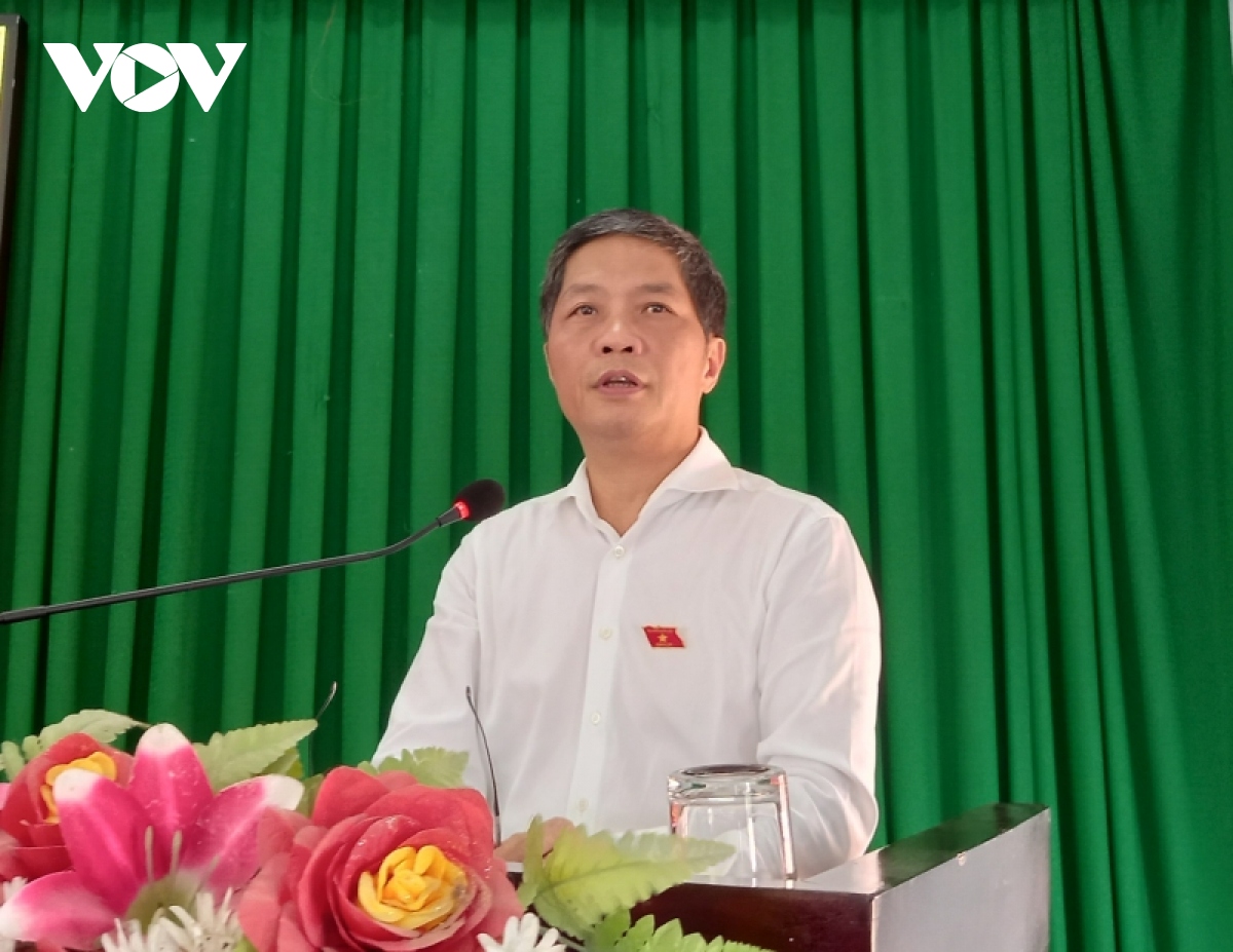 Ông Trần Tuấn Anh tiếp xúc cử tri tại tỉnh Khánh Hòa