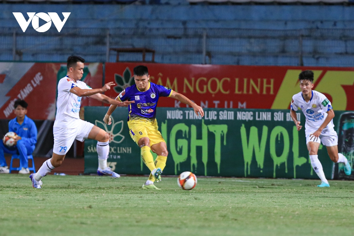 Kết quả V-League 2023: Tuấn Hải lập công, Hà Nội FC giải ''cơn khát'' chiến thắng