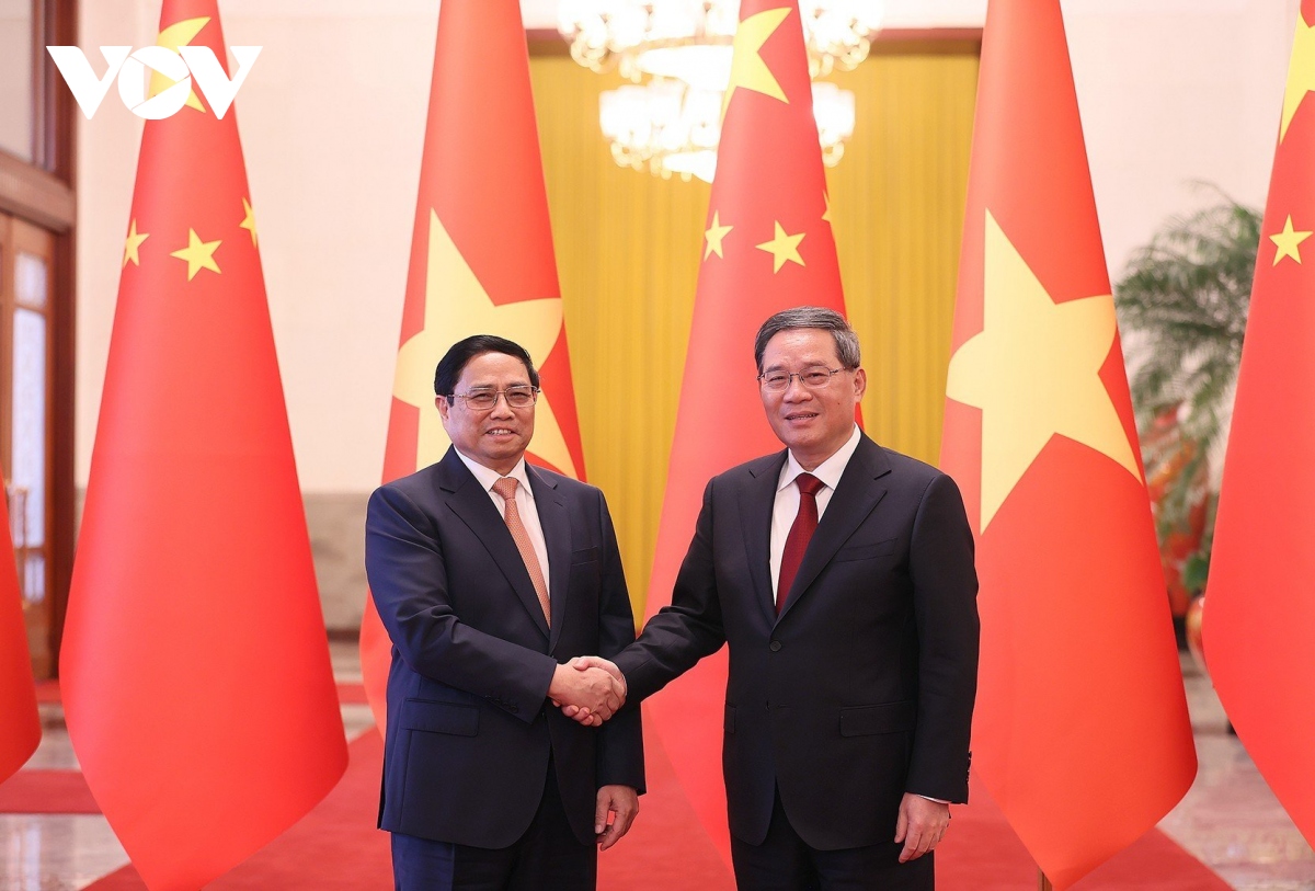 Toàn cảnh chuyến thăm chính thức Trung Quốc và dự Hội nghị WEF của Thủ tướng