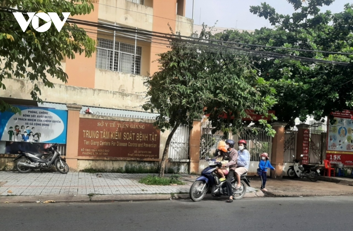 Khởi tố 4 bị can tại CDC Tiền Giang nhận tiền "lại quả" từ công ty Việt Á