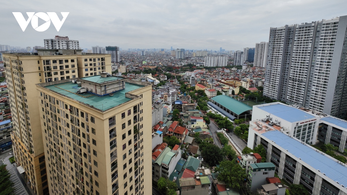 Có nên cấm hoàn toàn việc xây chung cư cao tầng trong vùng lõi đô thị?