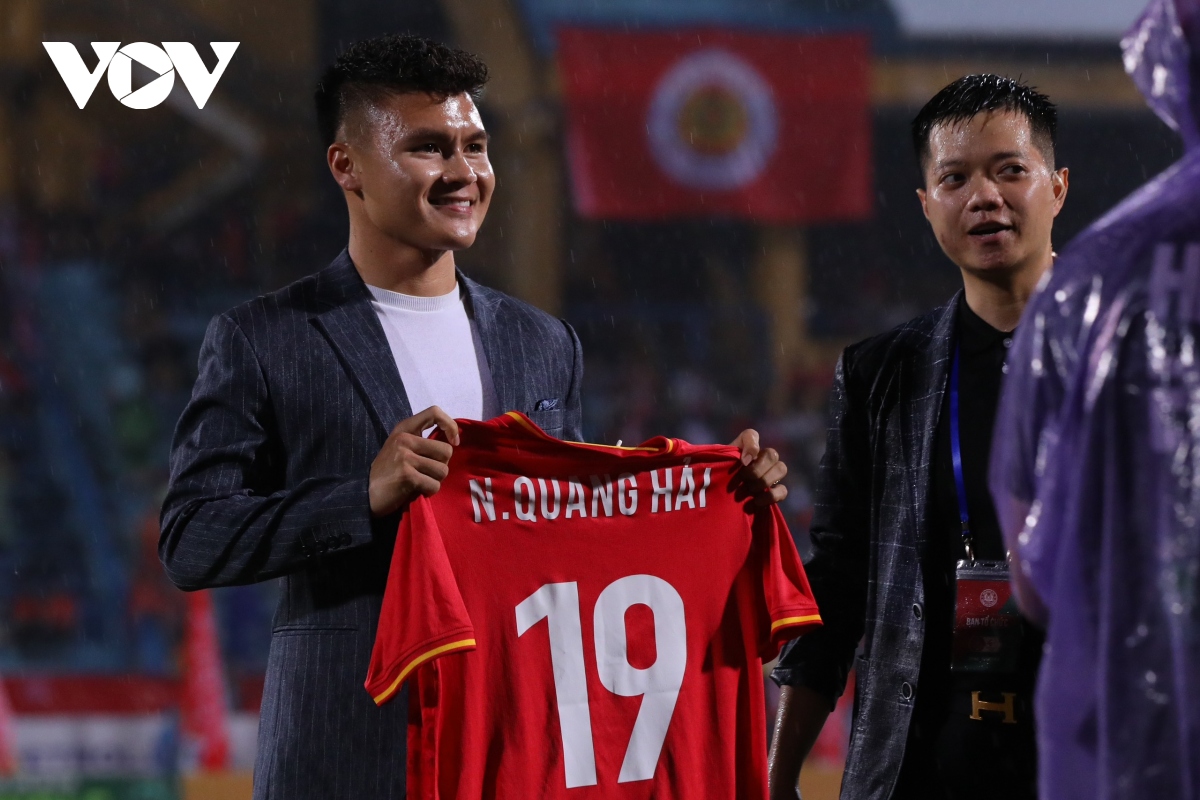 Lịch thi đấu V-League 2023 hôm nay 2/7: HAGL và Quang Hải là tâm điểm chú ý