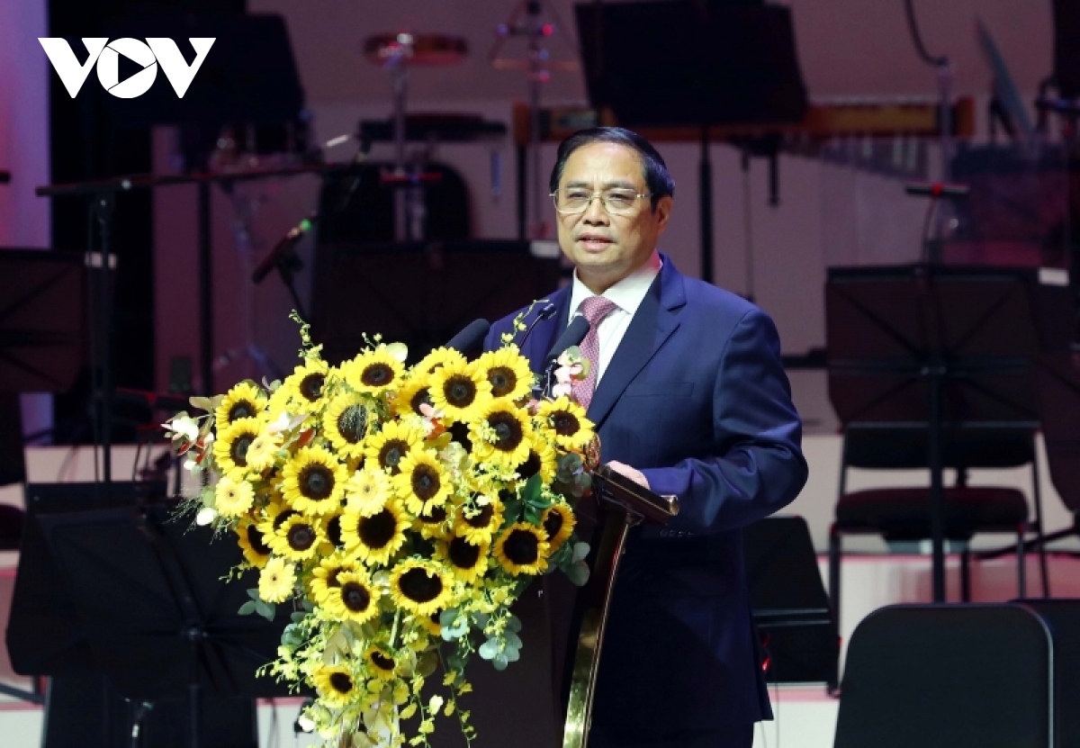 Thủ tướng: Nhà hát Hồ Gươm góp phần tô thắm thêm biểu tượng của TP Hà Nội