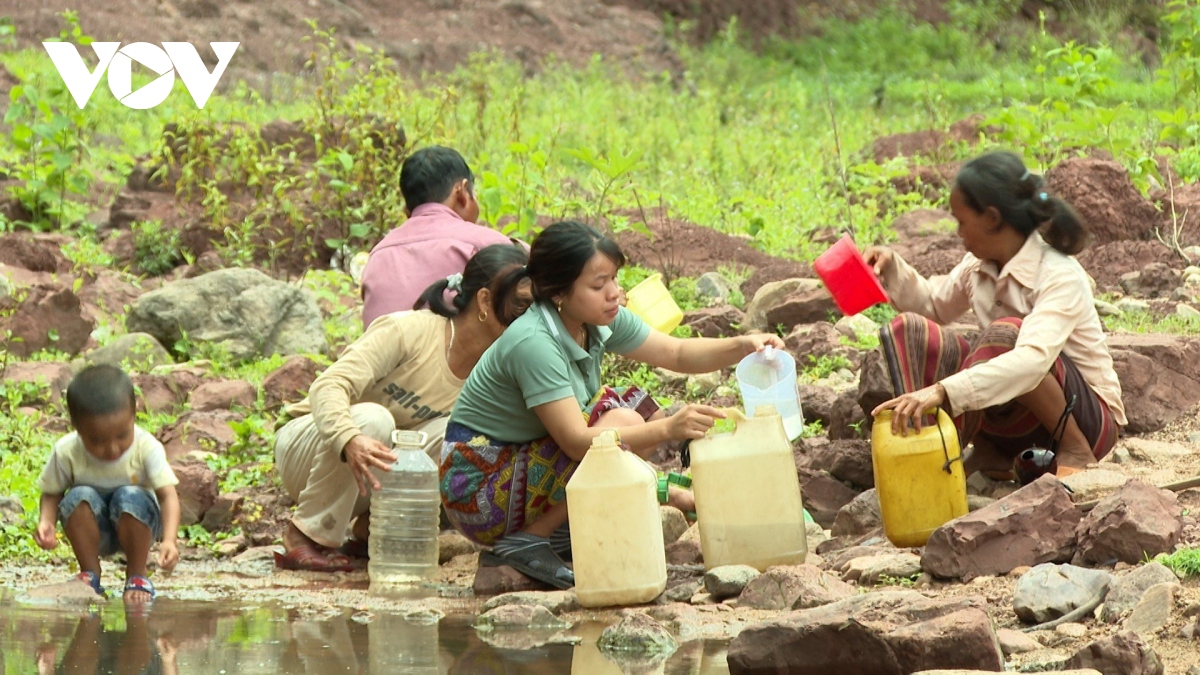 Bao giờ người dân miền núi tỉnh Quảng Trị có nước sạch sinh hoạt