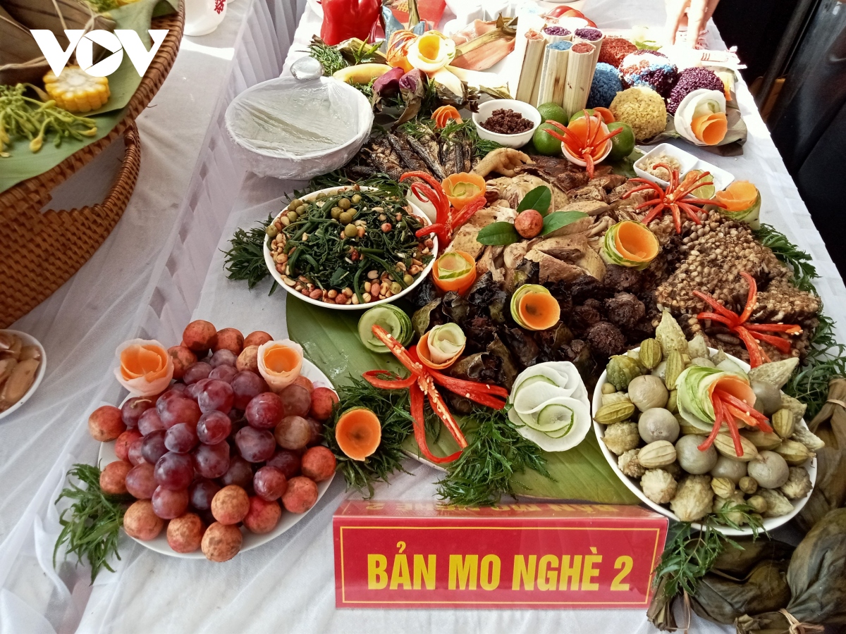 Tưng bừng Lễ hội Tết Xíp xí cổ truyền ở Phù Yên, tỉnh Sơn La