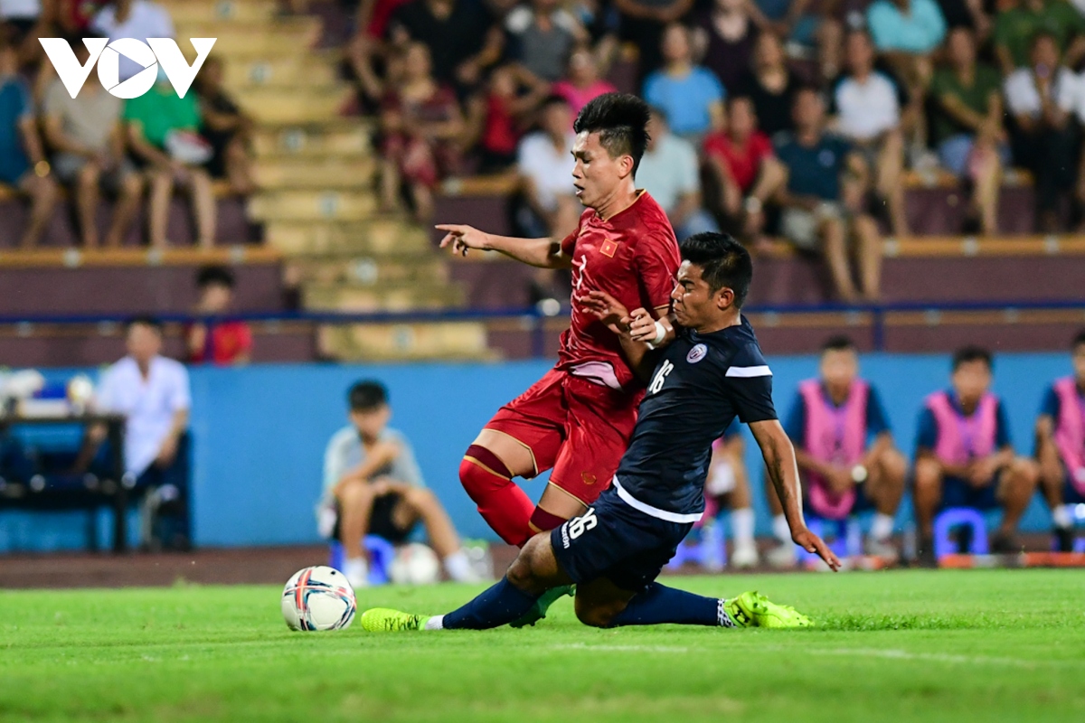 Dư âm U23 Việt Nam 6-0 U23 Guam: Thắng đậm, nhưng... vẫn lo