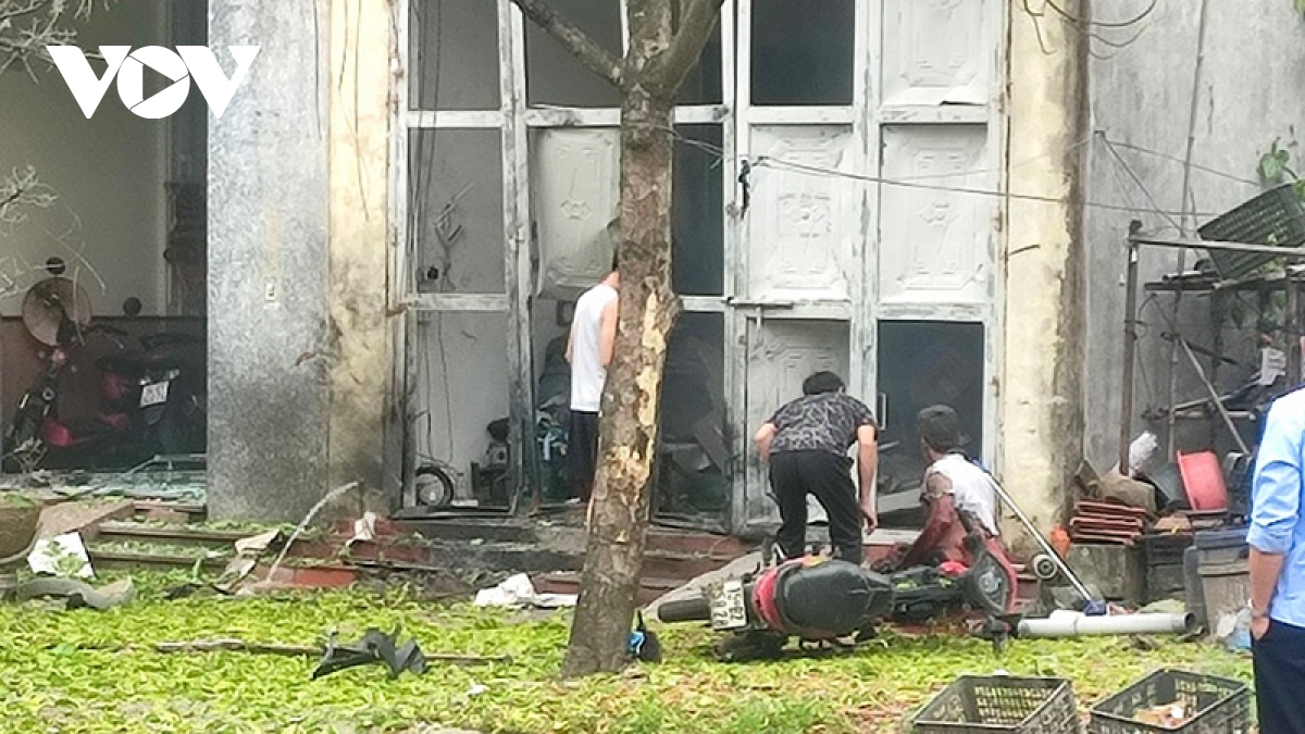 Quảng Ninh: 3 người bị thương sau vụ nổ tại nhà thu mua phế liệu