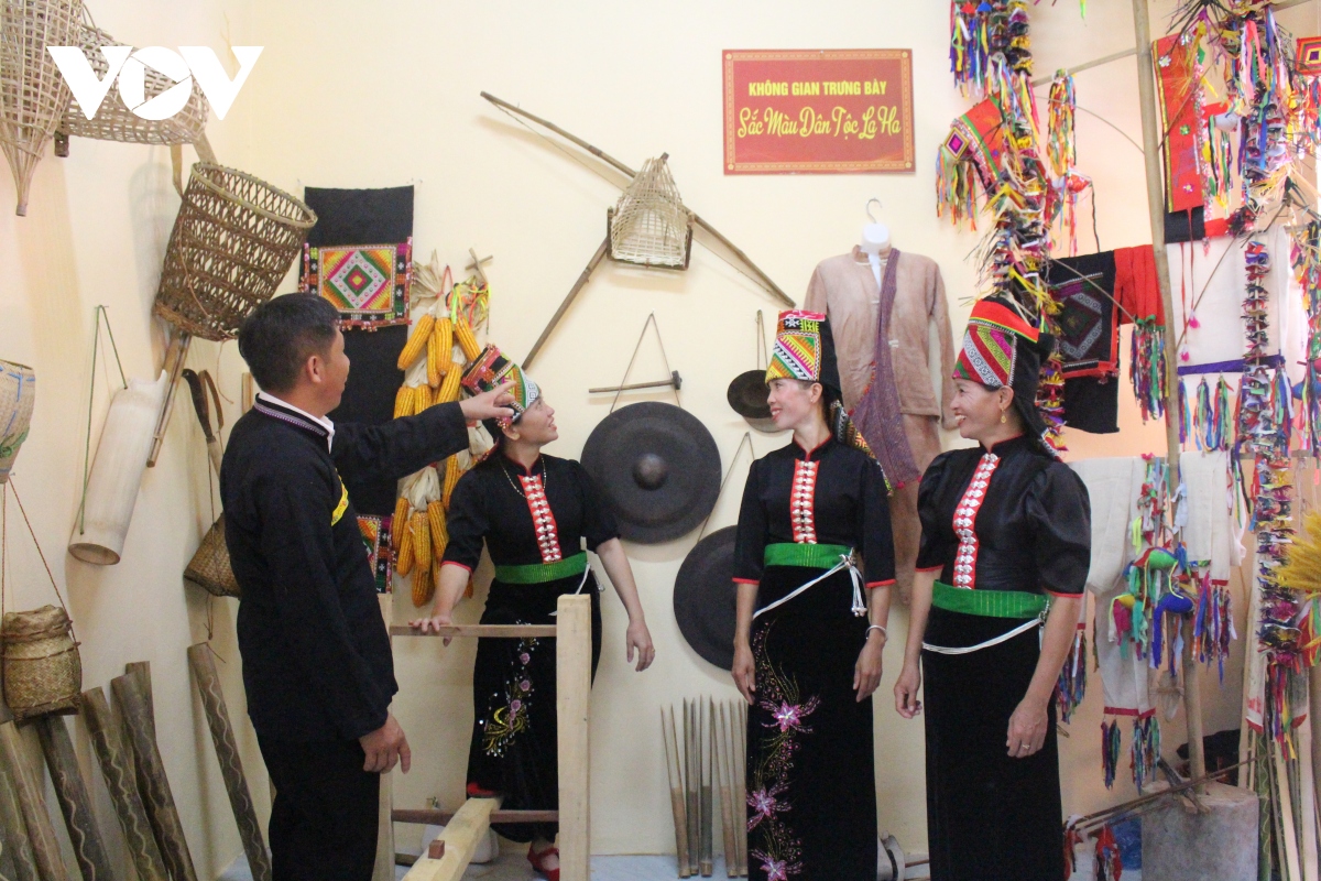 Khánh thành Nhà văn hóa cộng đồng dân tộc La Ha tại Sơn La