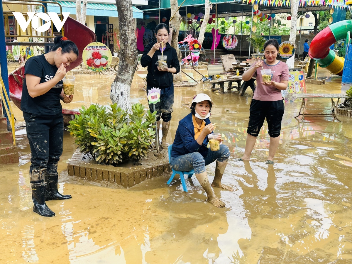 Gần 3.000 ngôi nhà của người dân ở Nghệ An bị ngập, hư hỏng do mưa lũ
