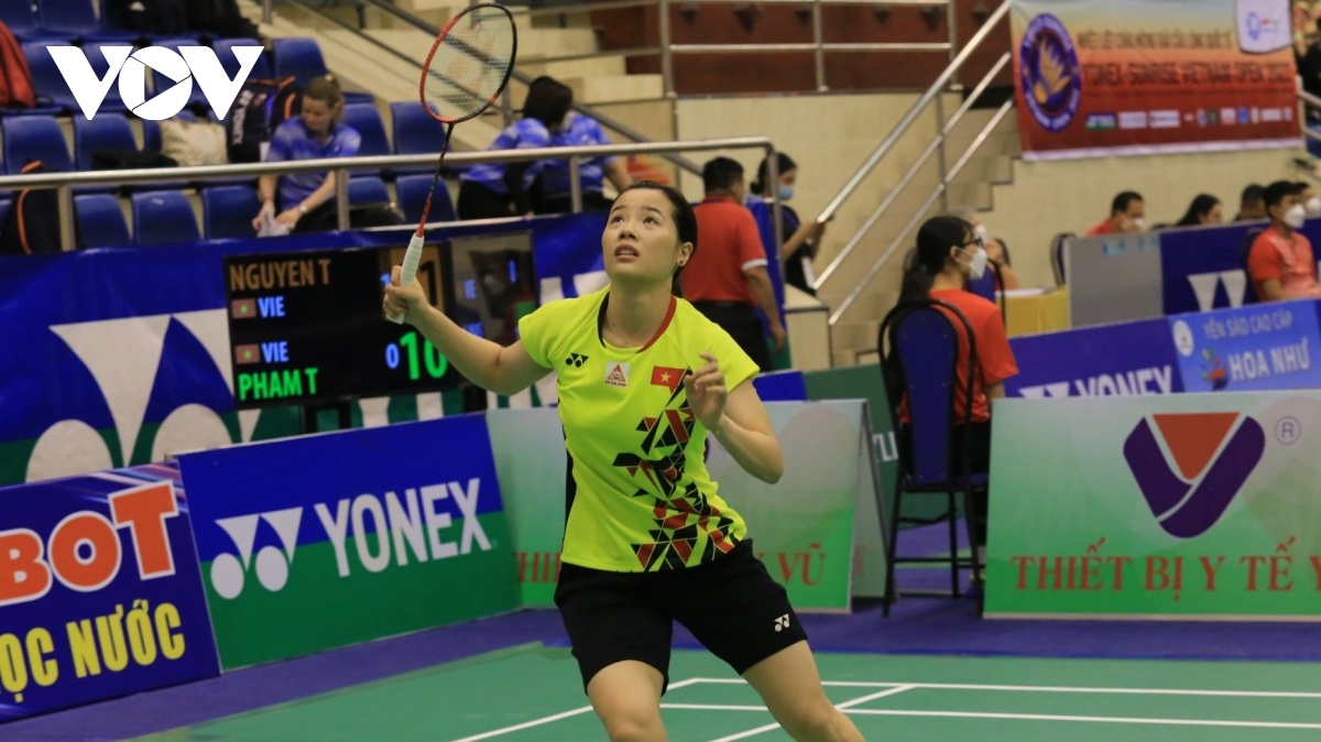 Nguyễn Thuỳ Linh thắng ngược Vũ Thị Trang ở giải cầu lông Vietnam Open 2023