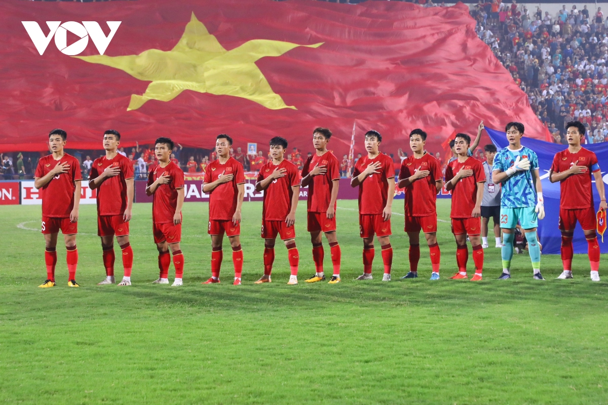 HLV Troussier nêu nguyên nhân U23 Việt Nam bị U23 Singapore cầm hòa