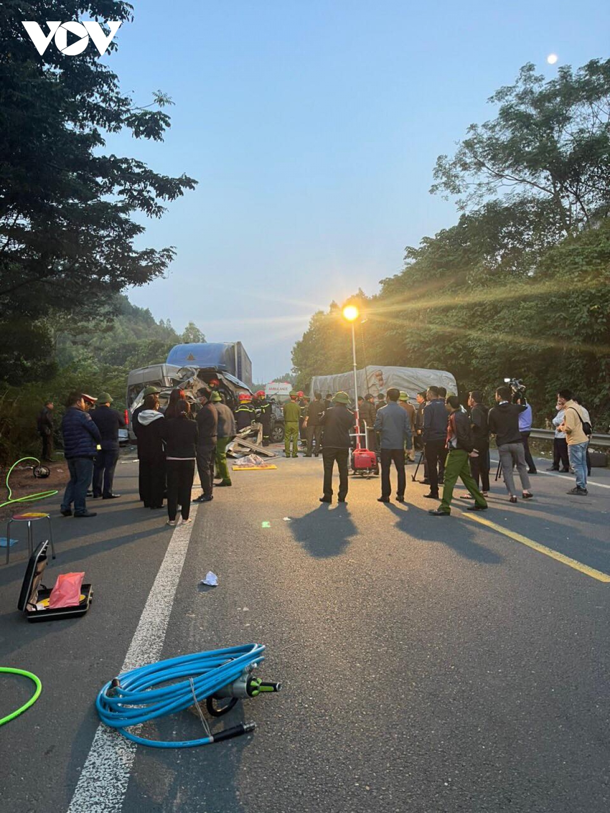 Tổng kiểm tra xe hợp đồng chở khách sau vụ tai nạn ở Lạng Sơn