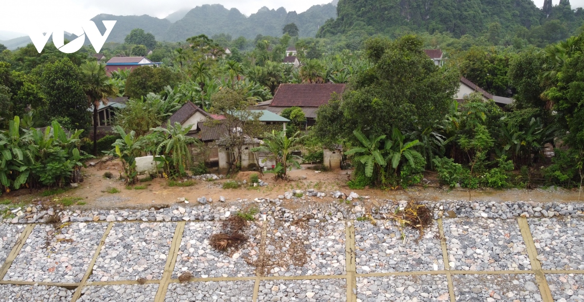 Người dân vùng sạt lở Quảng Bình cần tái định cư lâu dài