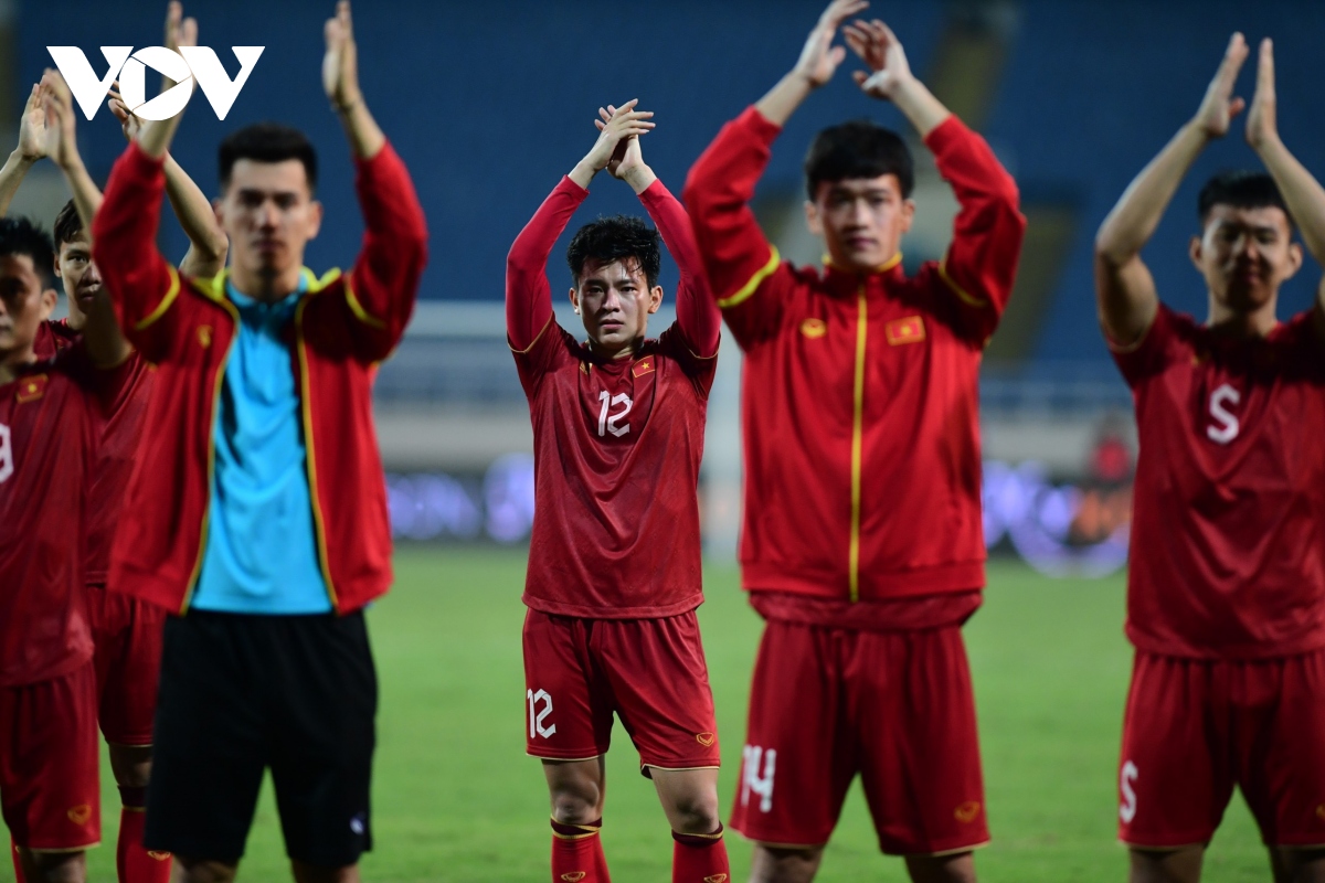 Dư âm ĐT Việt Nam 0-1 ĐT Iraq: Giây cuối nghiệt ngã, vòng xoáy luẩn quẩn