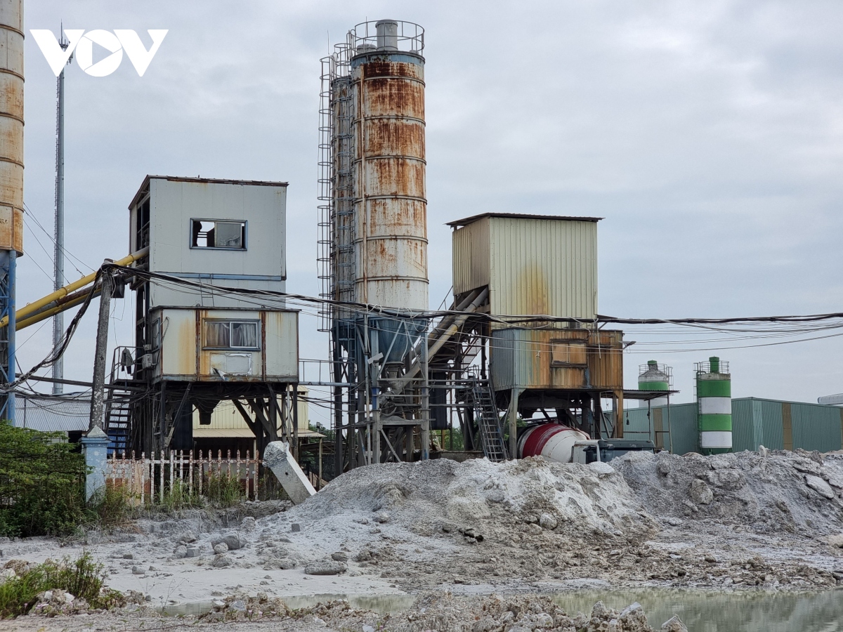Vi phạm môi trường, doanh nghiệp sản xuất bê tông ở Bắc Giang bị phạt nặng
