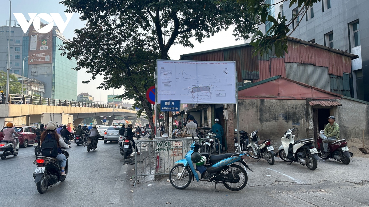Toà nhà văn phòng không lối đi ở Hà Nội sắp được "giải cứu"