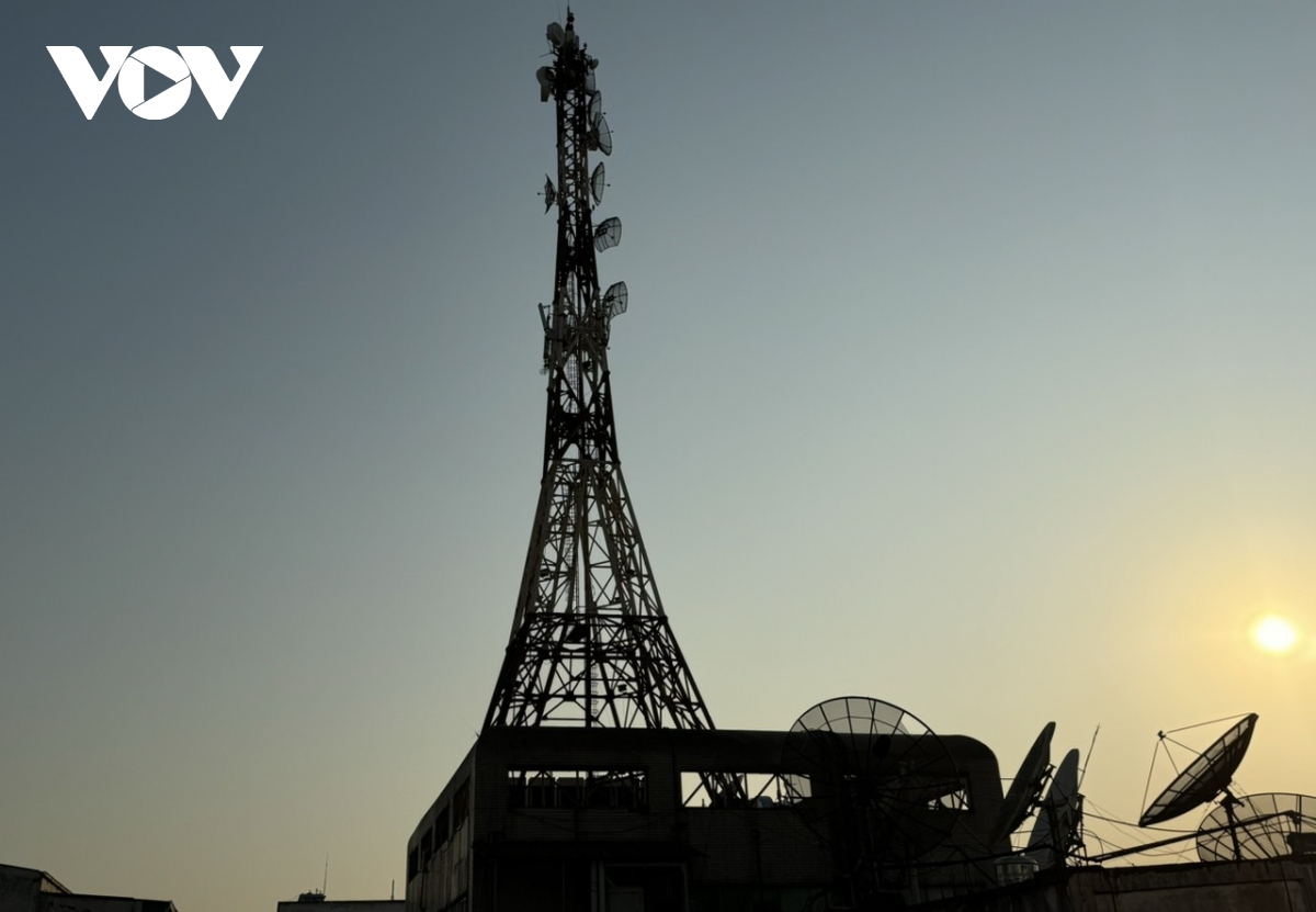 VOV thông báo đơn vị được lựa chọn thuê lắp đặt trạm phát sóng trên cột anten